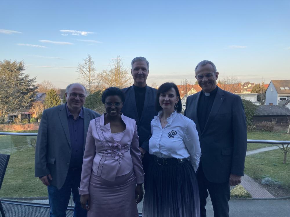 Dr. Andreas Schulze, Dr. Amina Tall, Prof. Dr. Wolfgang Gieler, Dr. Susanne Conrad, Prälat Dr. Peter Klasvogt